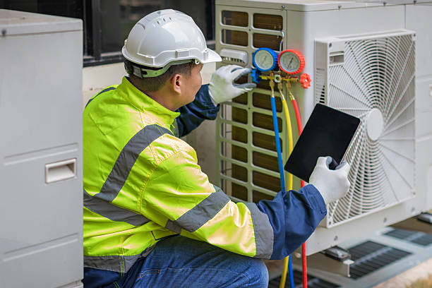 Professional Hvac Maintenance technician working in Villas, FL